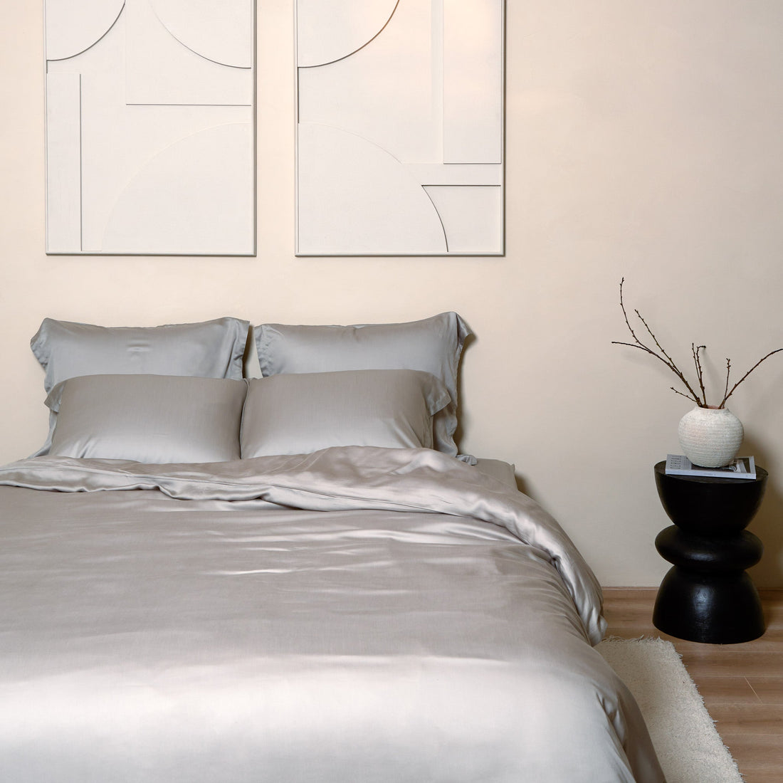 Coco & Cici - TENCEL - Sateen Kussensloop Taupe - 1 kussensloop 80x80