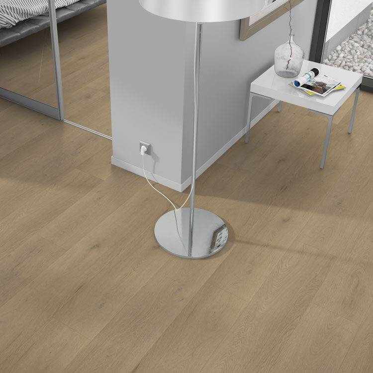 Attico 870 | Rigid Click