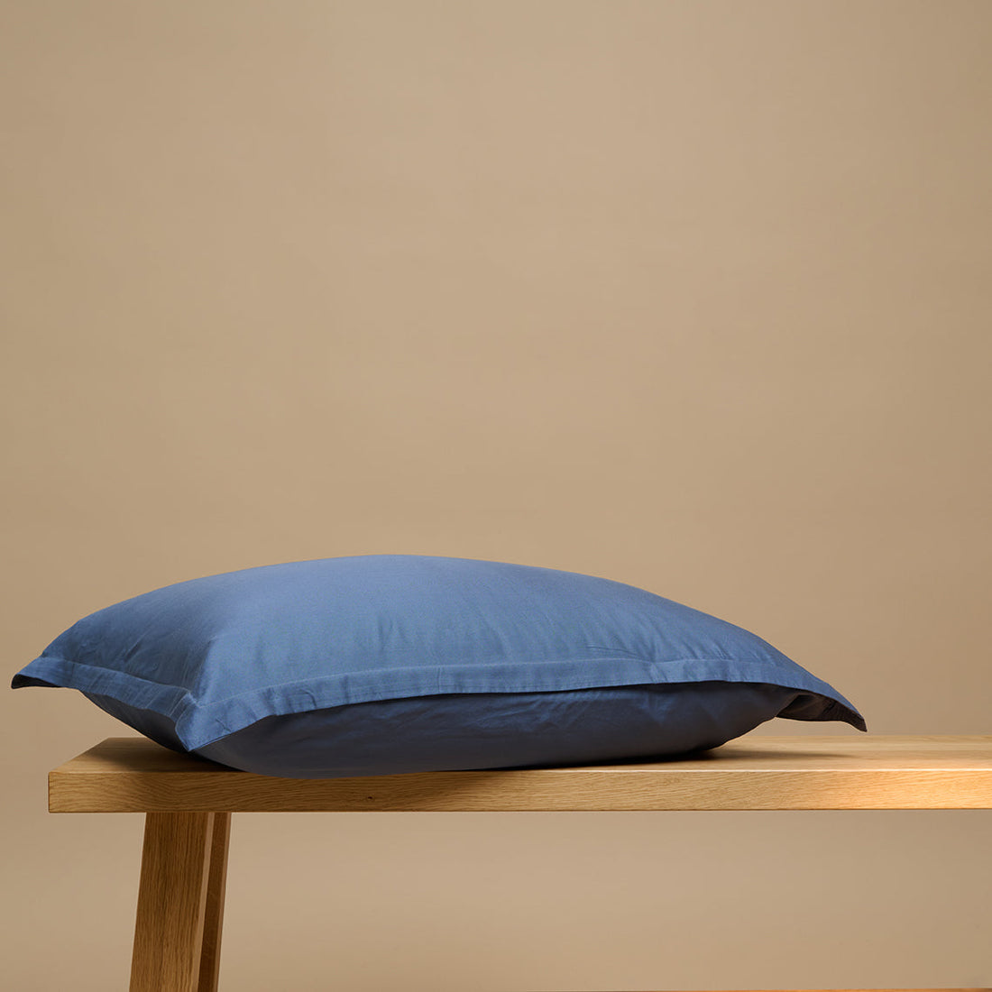 Coco & Cici - TENCEL Twill Kussensloop Donker Blauw - 1 kussensloop 50x60